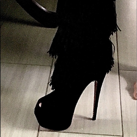 BNIB Christian Louboutin Highness Tina Fringe Boots* 20th Anniversary Edition 👠 - Picture 5 of 16